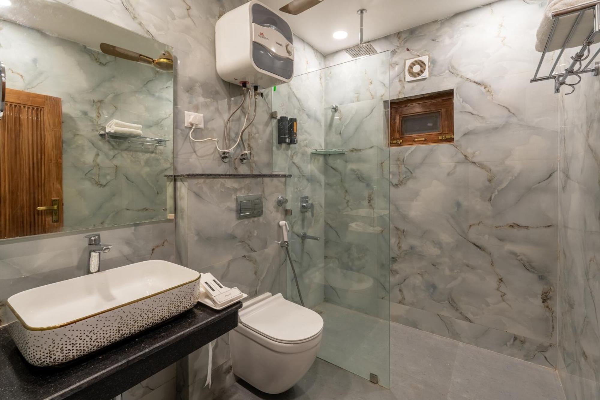 Lime Tree Hotel & One Bhk Serviced Apartment Noida - Sector 50 Metro Екстер'єр фото