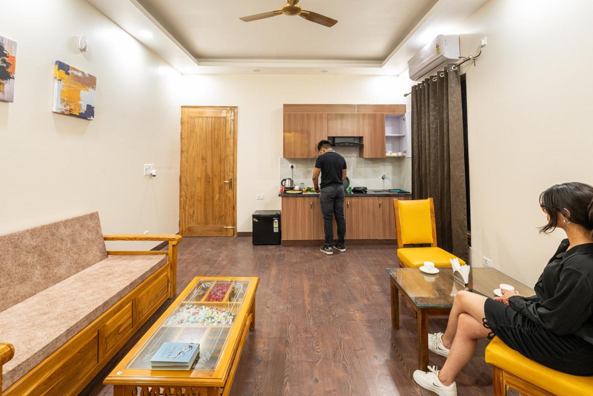 Lime Tree Hotel & One Bhk Serviced Apartment Noida - Sector 50 Metro Екстер'єр фото