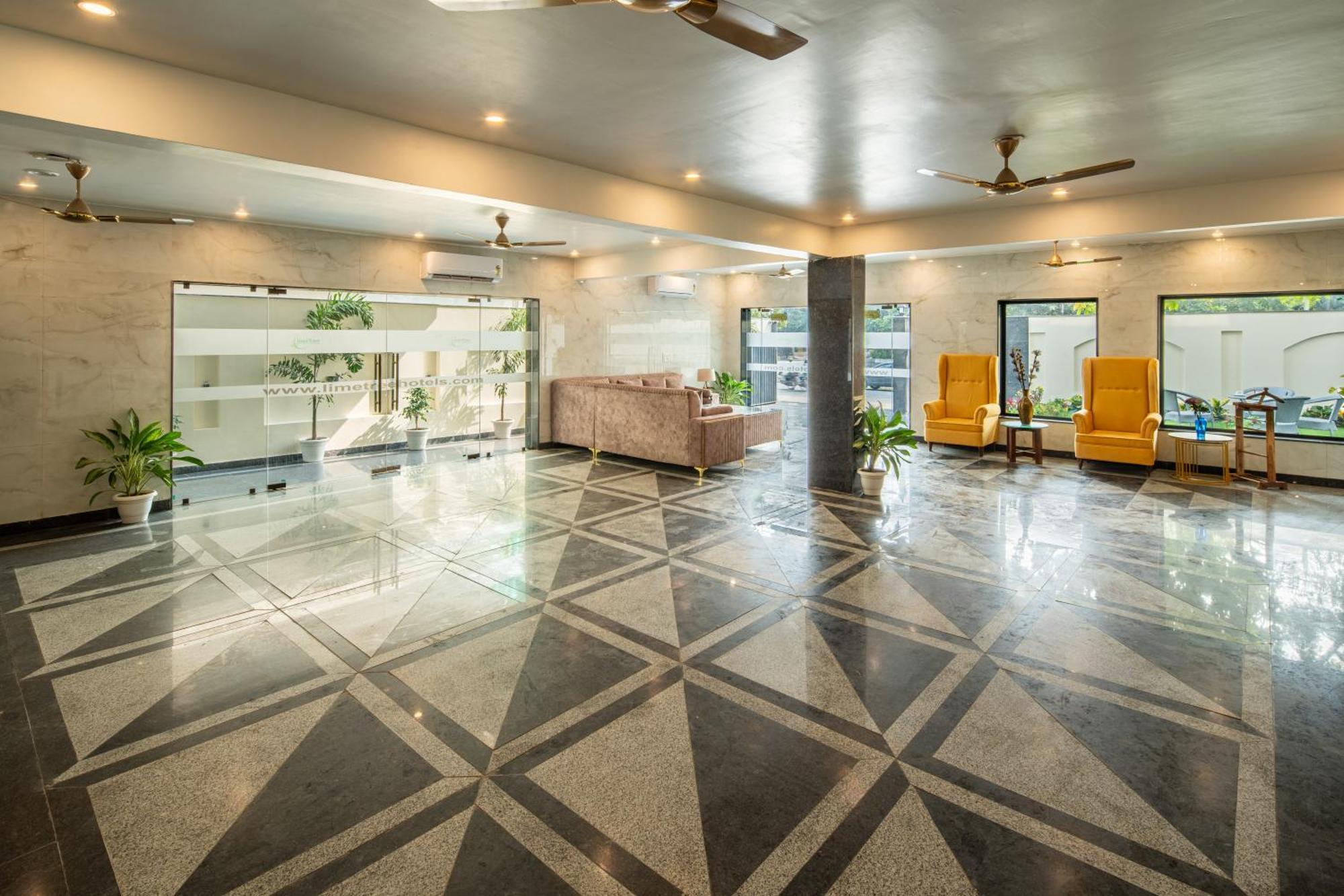 Lime Tree Hotel & One Bhk Serviced Apartment Noida - Sector 50 Metro Екстер'єр фото